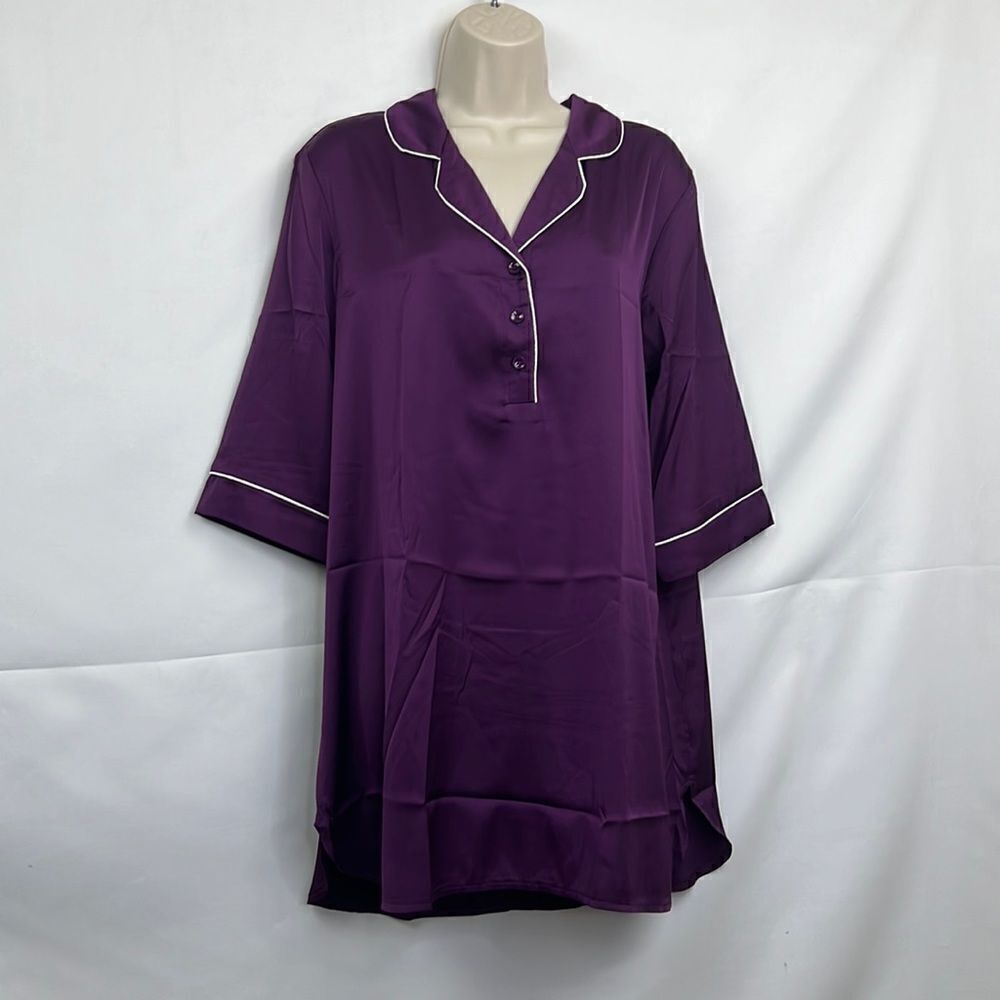 EKouaer Purple with white piping satin night shirt gown NWT size small